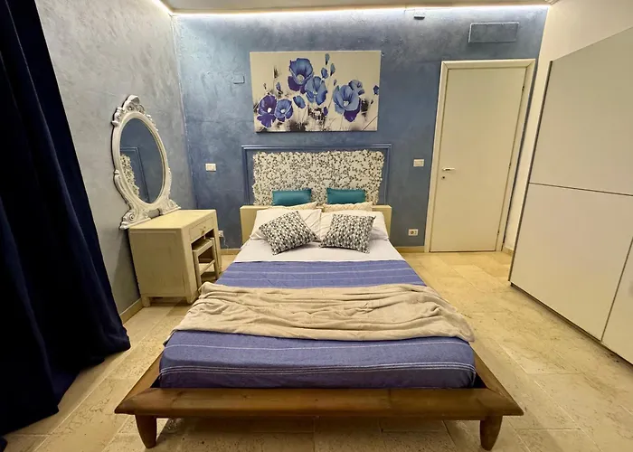 With Private Bathroom And Terrace In Homestay