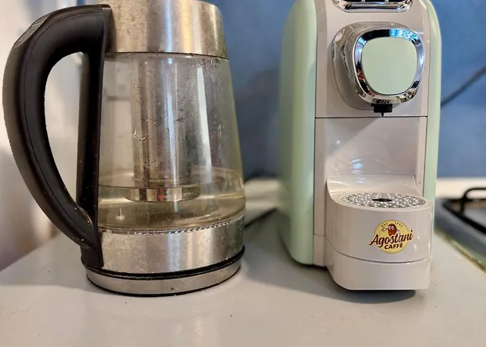 Homestay With Private Bathroom And Terrace In Modena